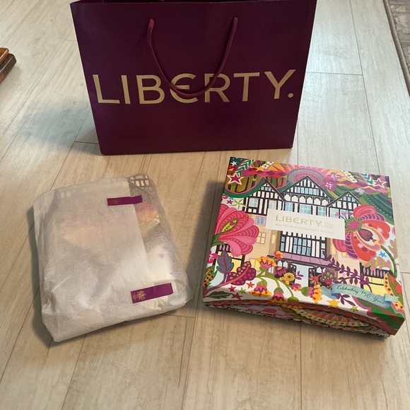Liberty of London Accessories - Liberty of London 150th Anniversary Tote & Puzzle